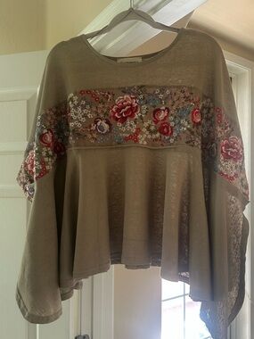 Embroidered Floral Panel Taupe Women's Top